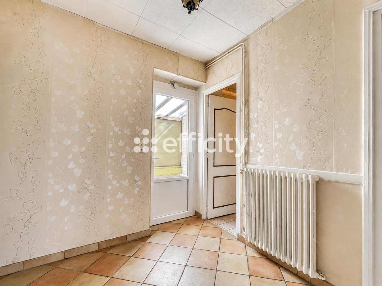 Maison à vendre, 5m², Arçonnay