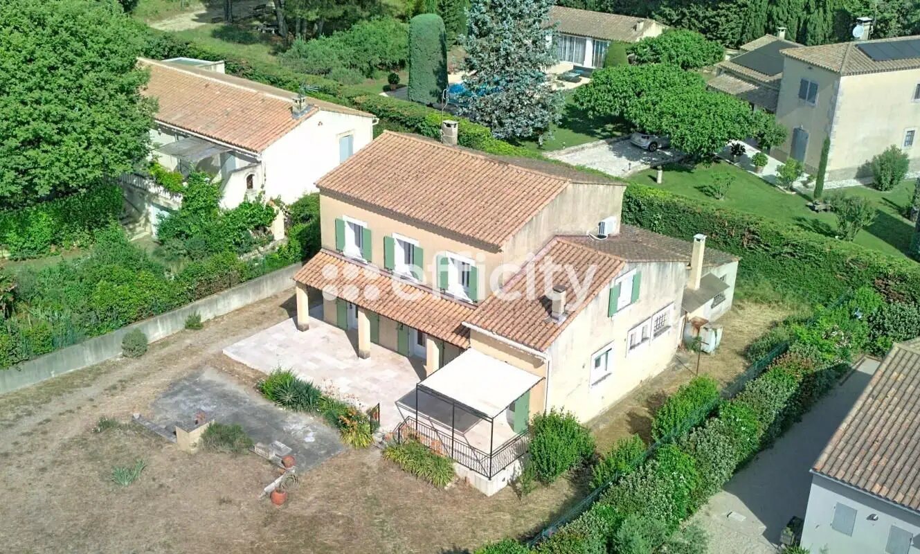 Maison à vendre, 132m², Saint-Rémy-de-Provence
