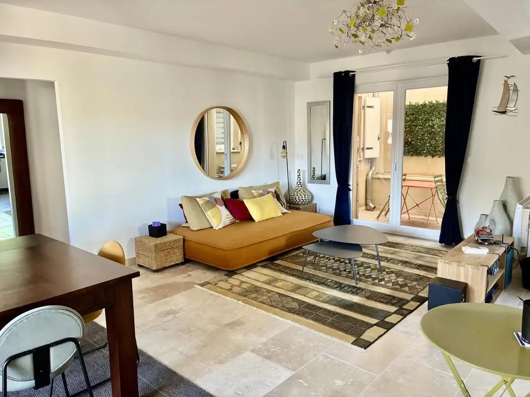 Appartement à vendre, 78m², Eyguières