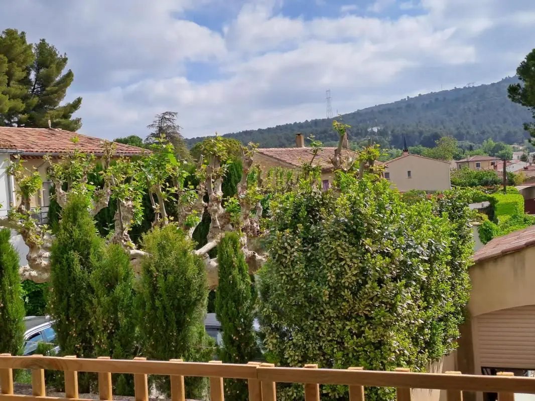 Appartement à vendre, 78m², Eyguières