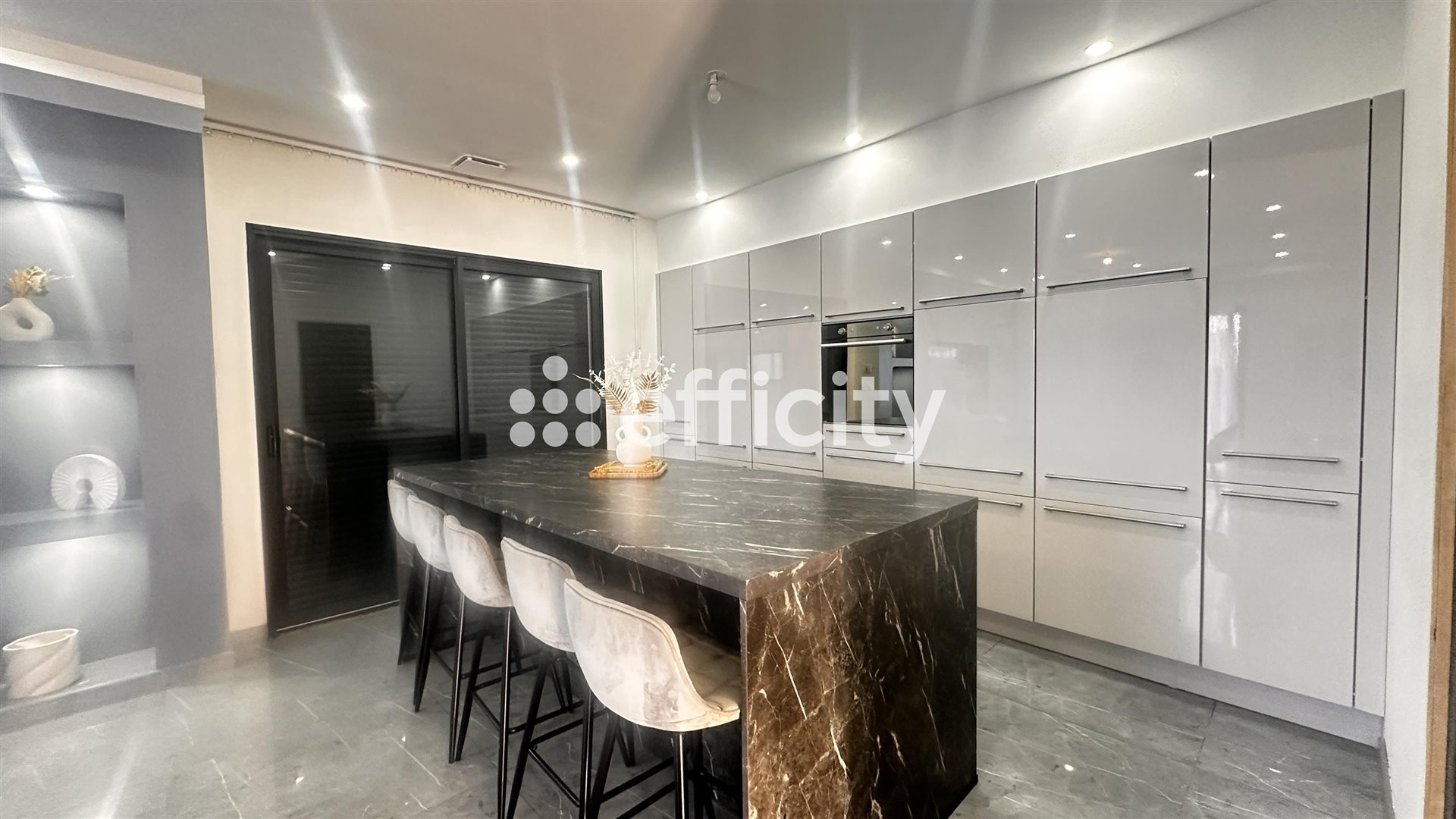 Maison à vendre, 160m², Pierrelatte