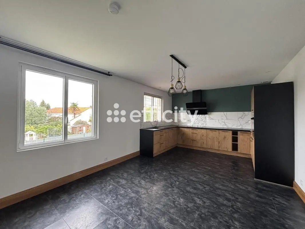 Maison à vendre, 120m², Surgères