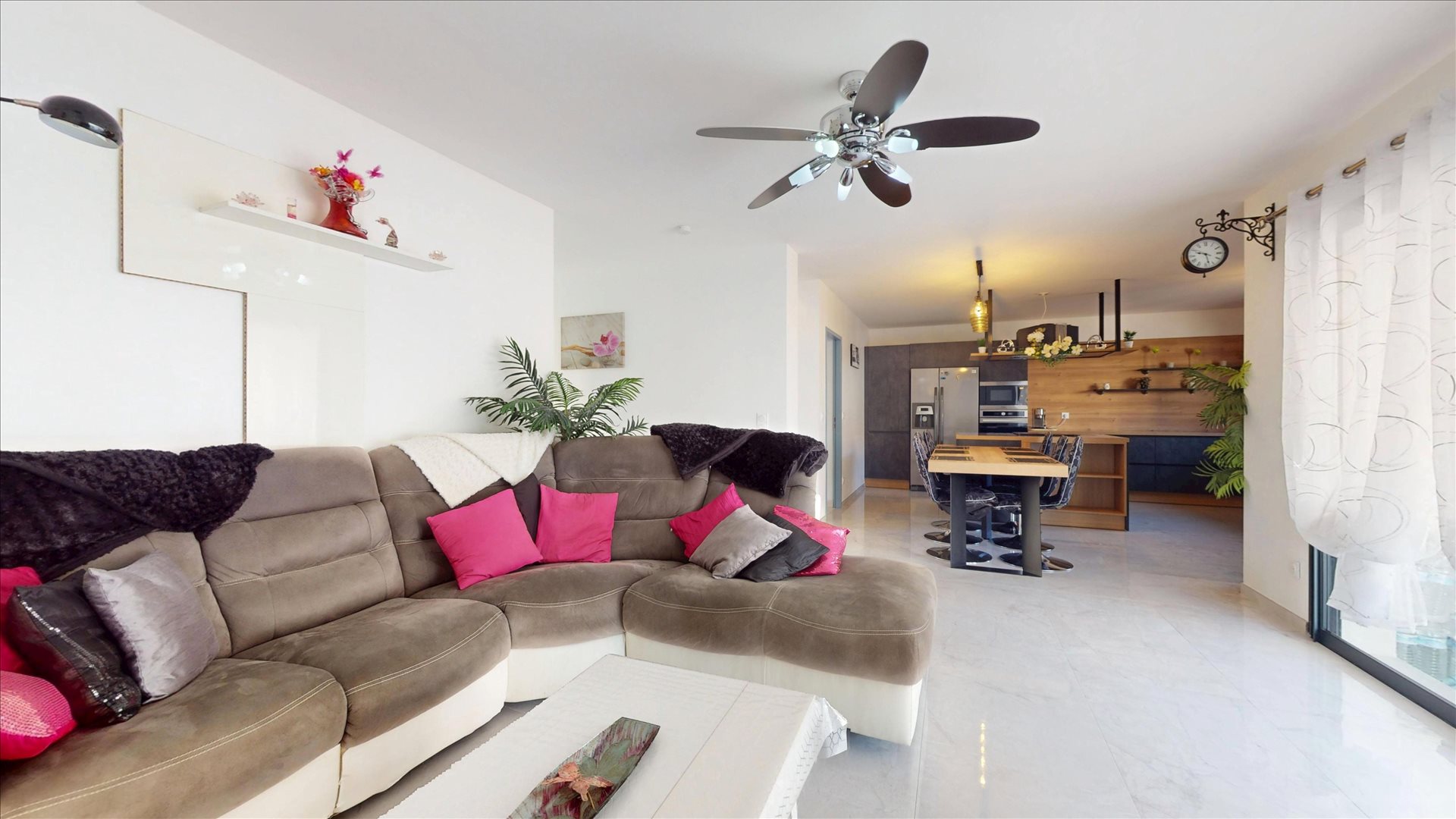 Maison à vendre, 3m², Claira