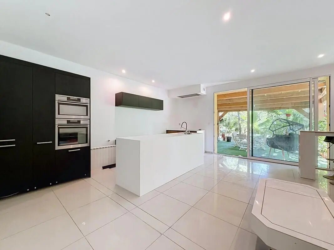 Maison à vendre, 122m², Fréjus