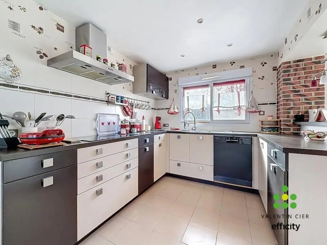 Maison à vendre, 144m², Tremblay-les-Villages