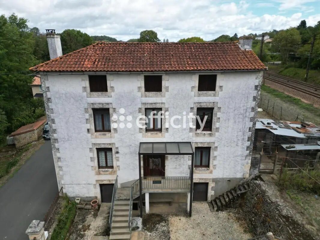 Maison à vendre, 135m², Vivonne