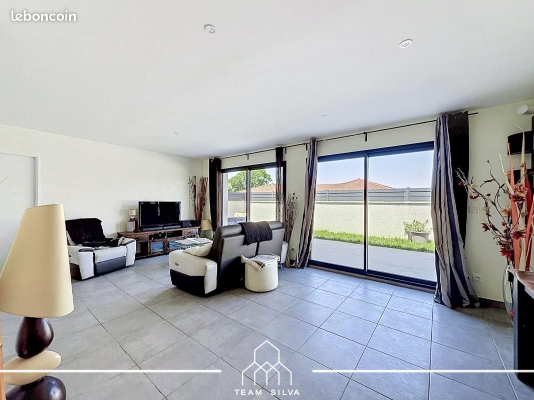 Maison à vendre, 90m², Pont-Evêque