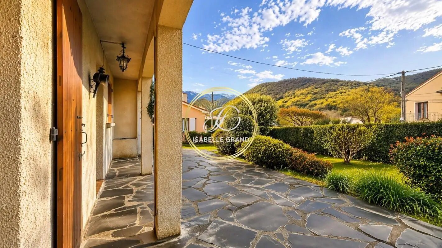 Maison à vendre, 210m², Prades