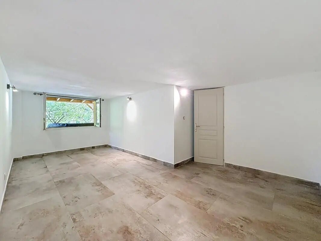 Maison à vendre, 92m², Fréjus