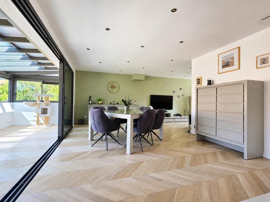 Maison à vendre, 156m², Champagne-au-Mont-d'Or