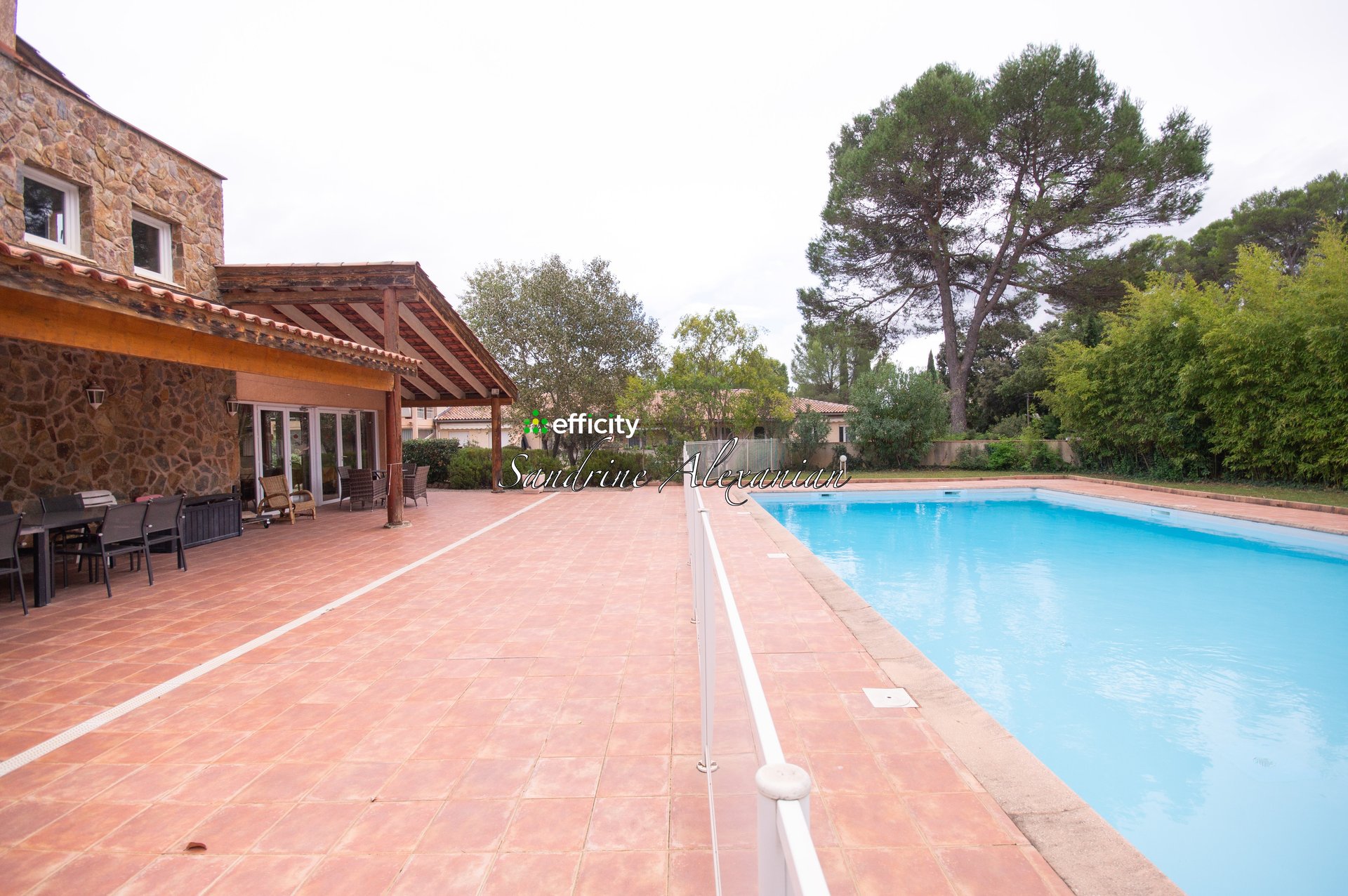 Appartement à vendre, 2m², Le Thoronet