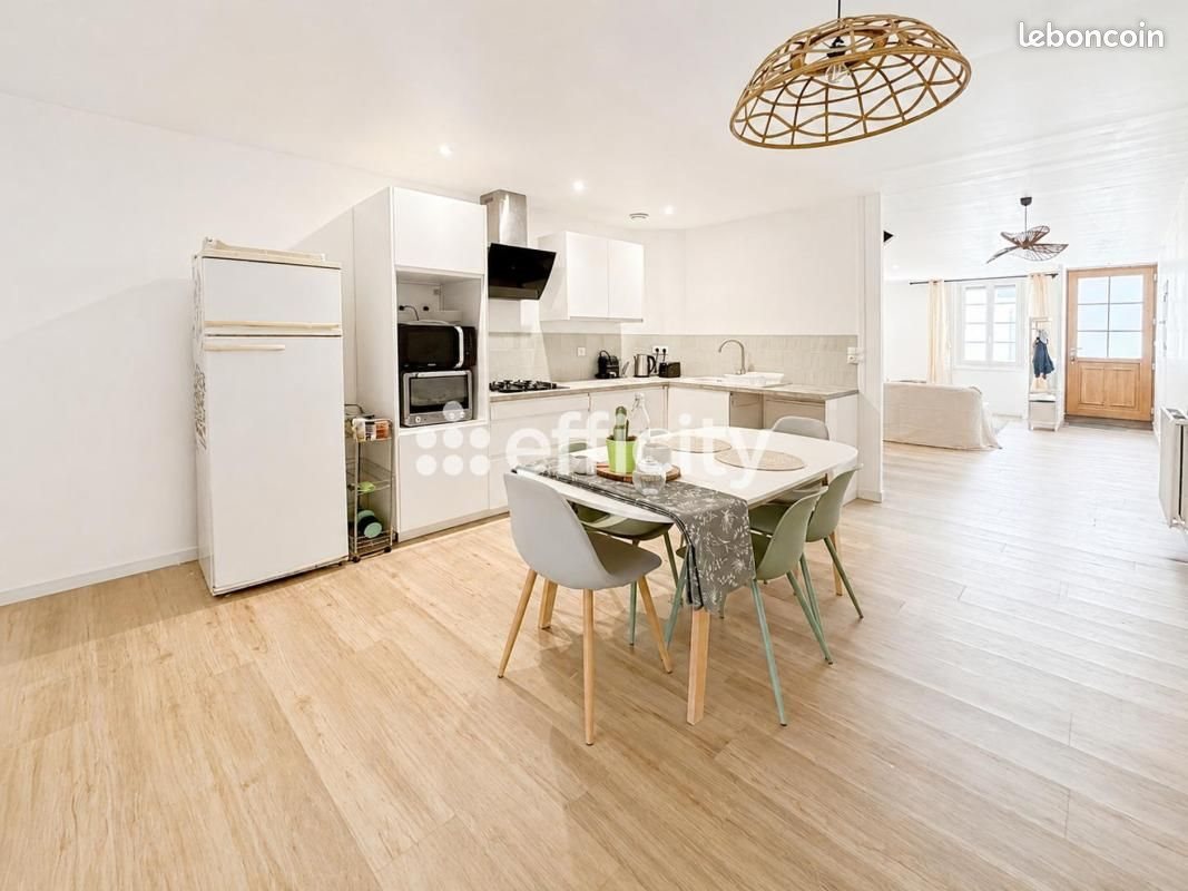 Maison à vendre, 125m², Saintes