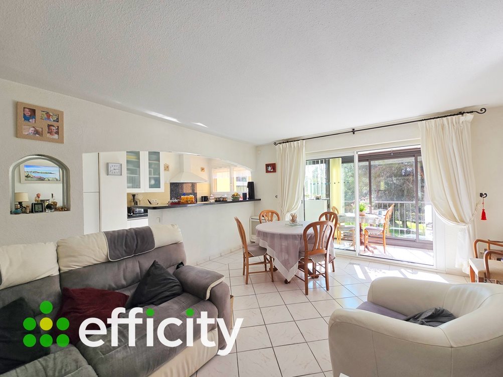 Appartement à vendre, 67m², Fréjus