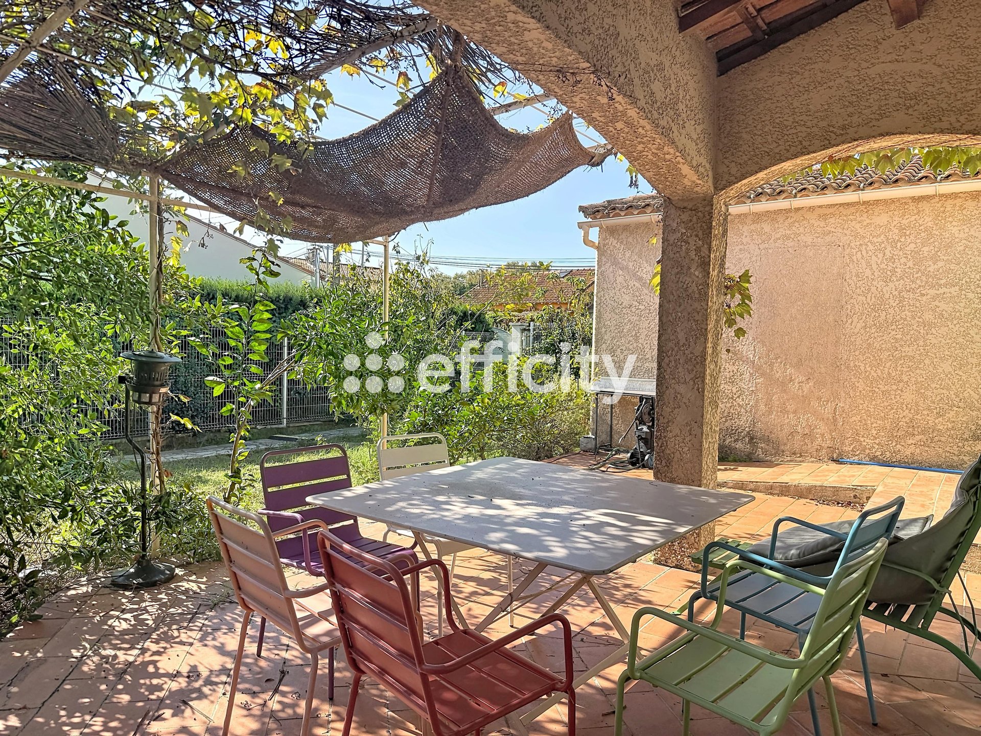 Maison à vendre, 6m², Arles