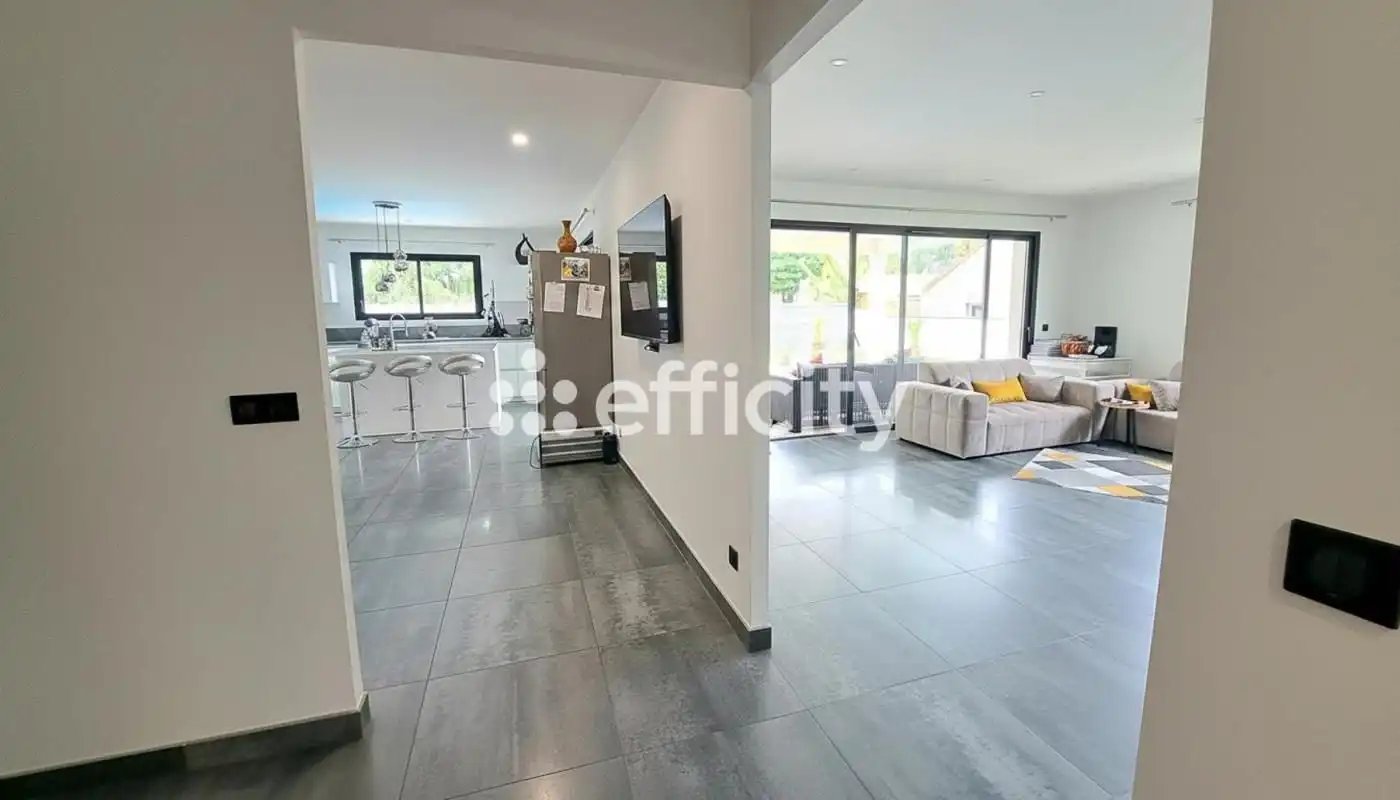 Maison à vendre, 146m², Ousse