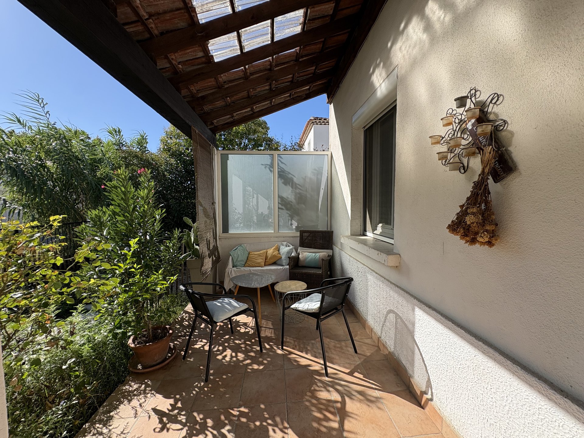 Maison à vendre, 4m², Le Puy-Sainte-Réparade