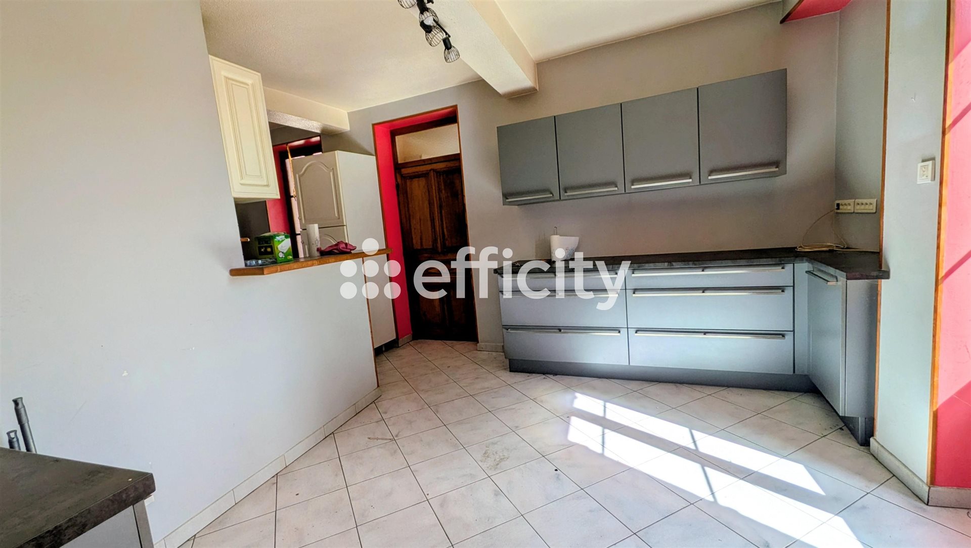 Maison à vendre, 236m², Verzé