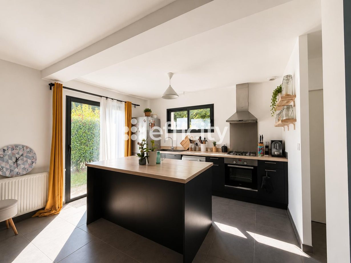 Maison à vendre, 111m², Orgères