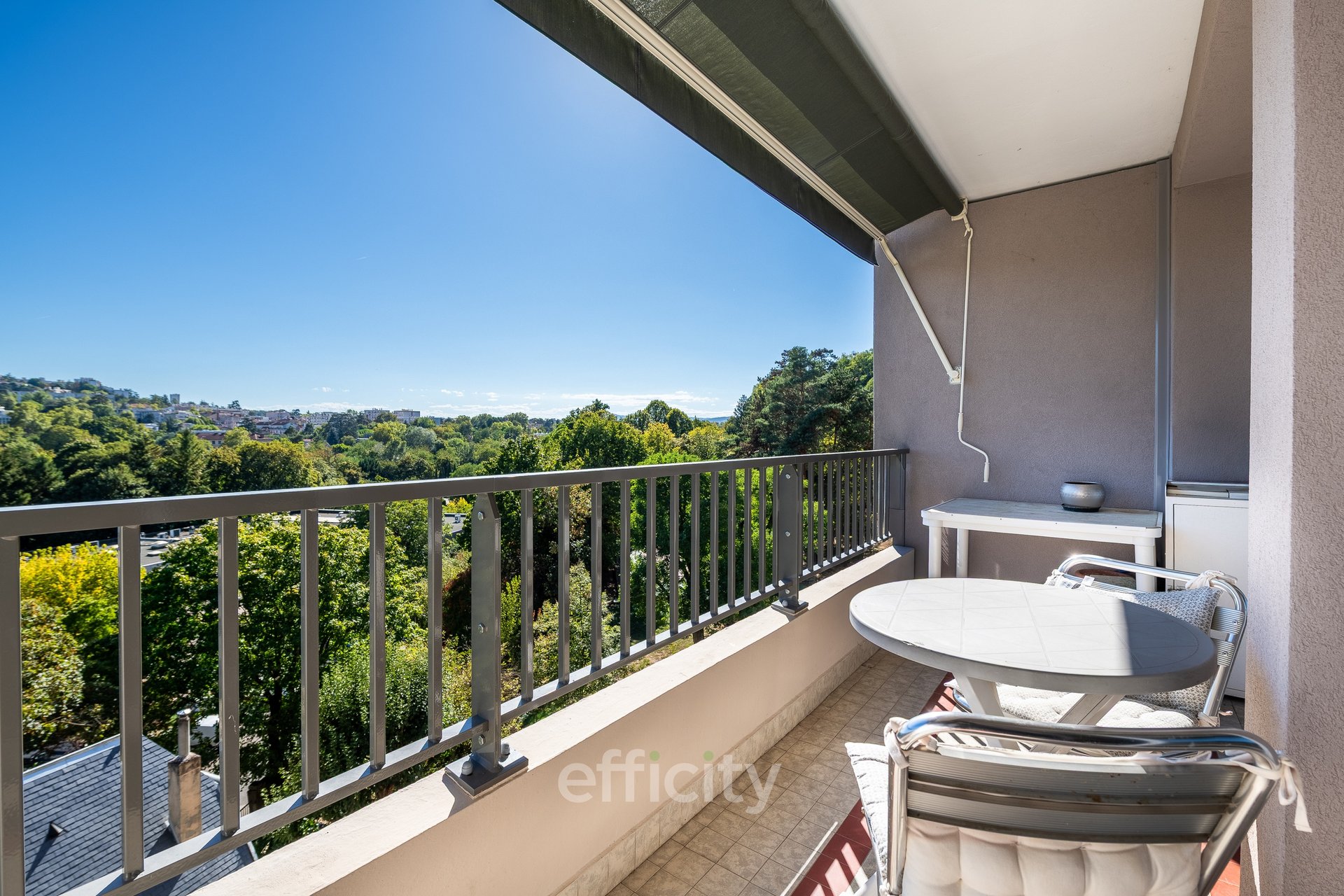 Appartement à vendre, 68m², Écully