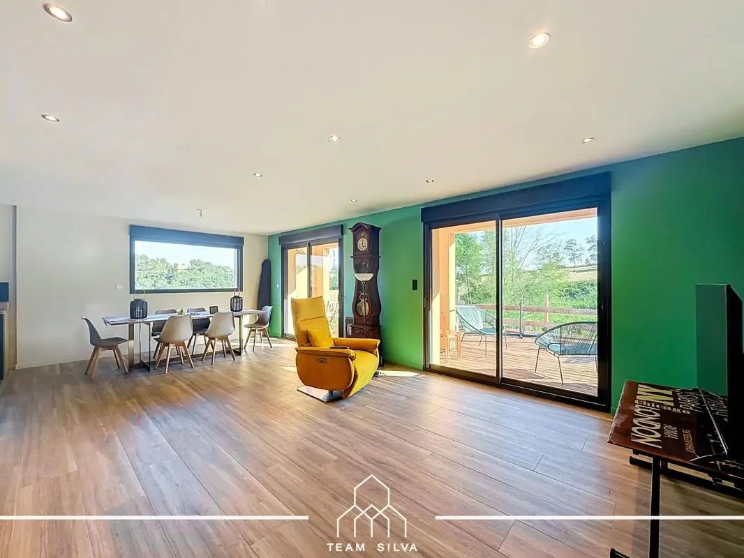 Maison à vendre, 110m², Chambost-Longessaigne
