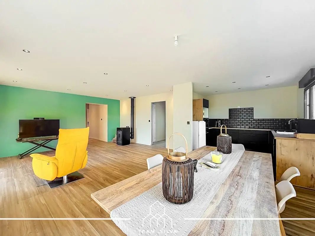 Maison à vendre, 110m², Chambost-Longessaigne