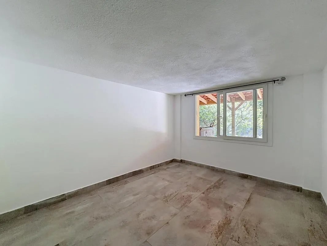 Maison à vendre, 93m², Fréjus