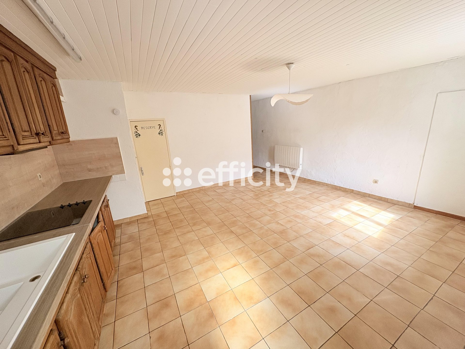 Maison à vendre, 3m², La Roque-d'Anthéron