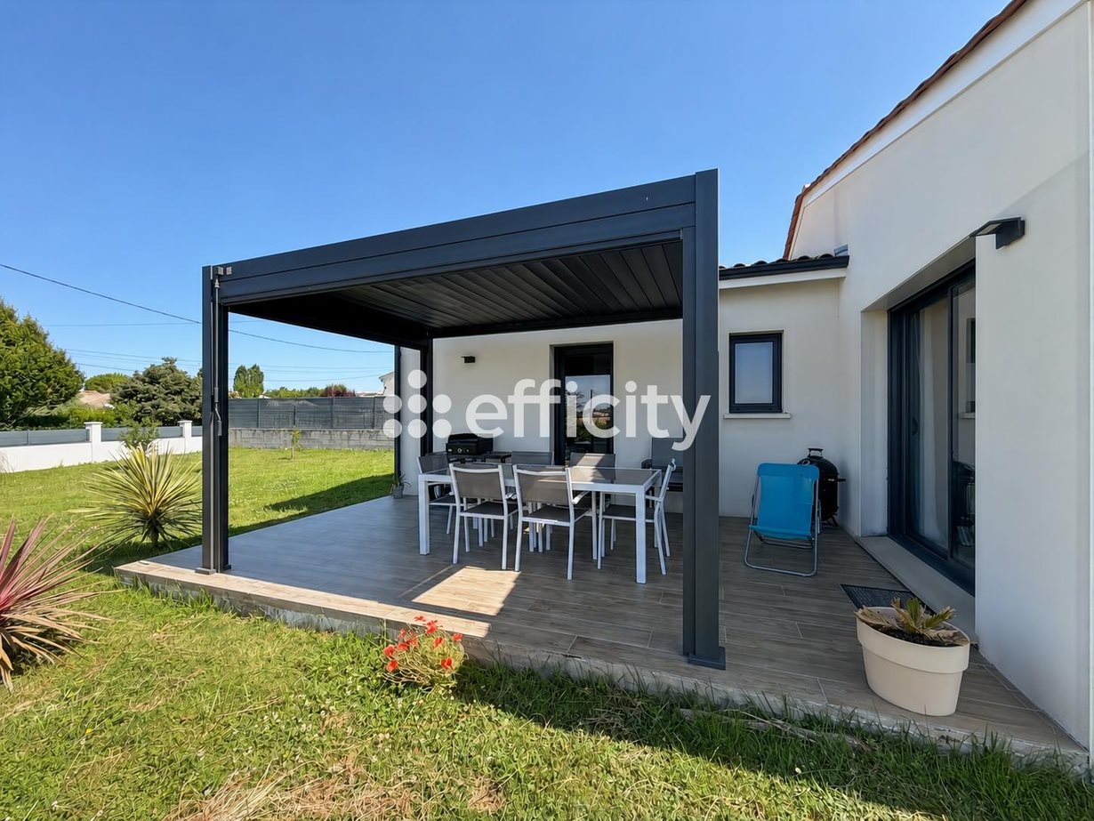 Maison à vendre, 106m², Chaniers