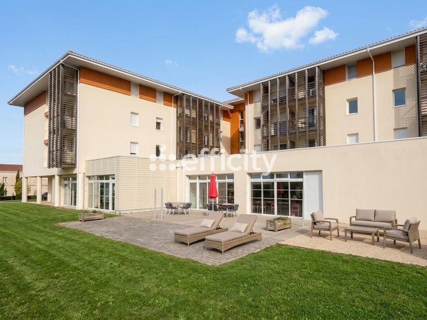 Appartement à vendre, 1m², Niort