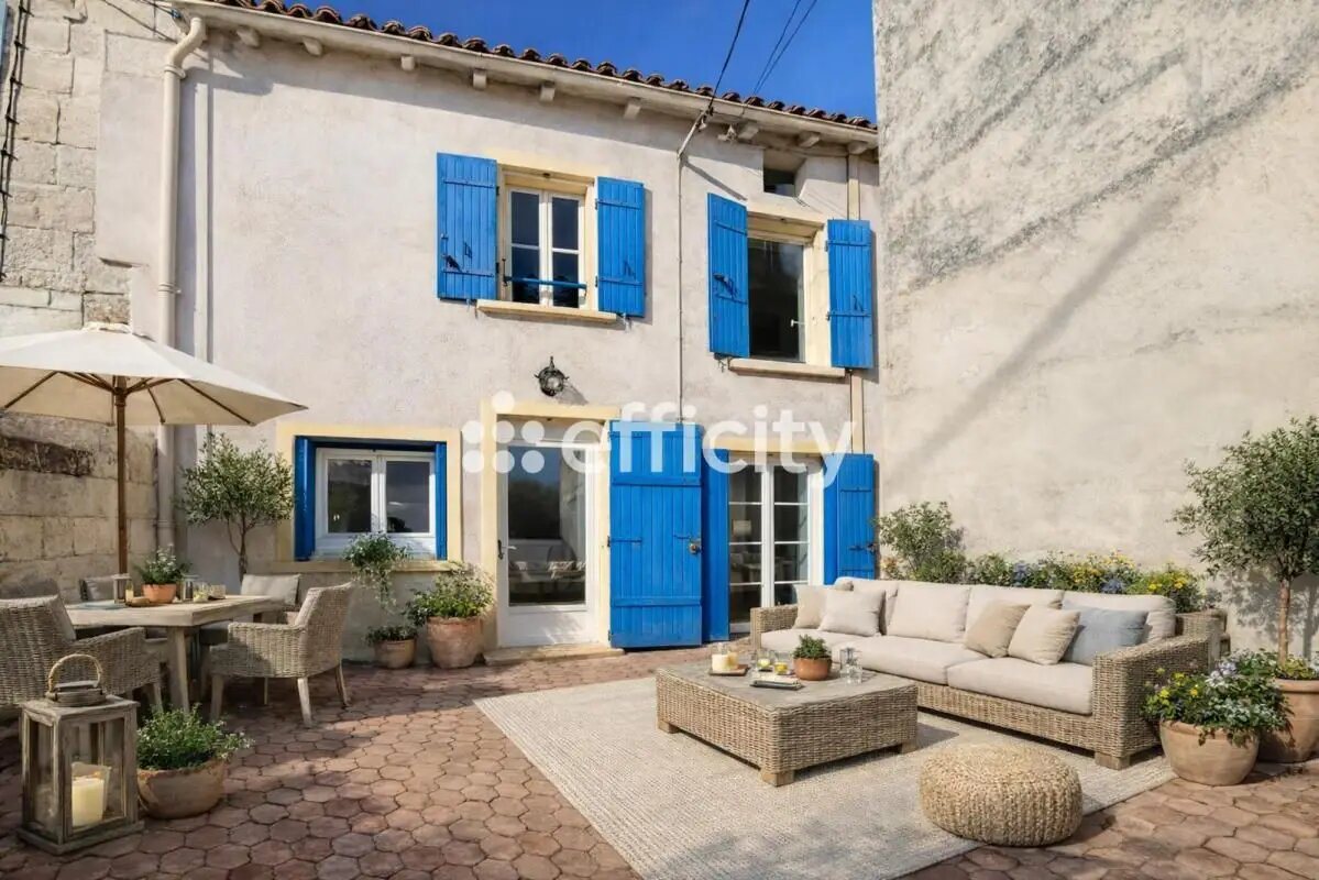 Maison à vendre, 81m², Saintes