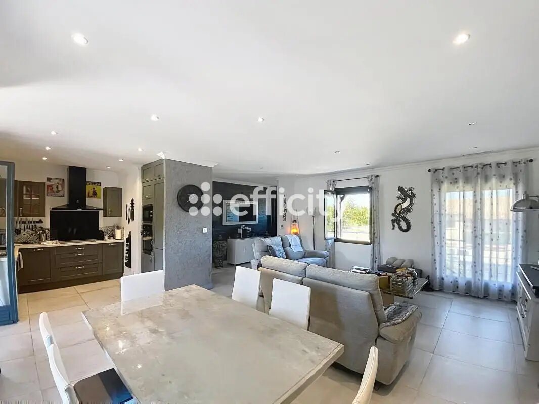 Maison à vendre, 180m², Bassens