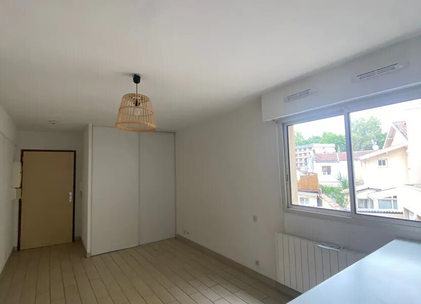 Appartement à louer, 27m², Dax