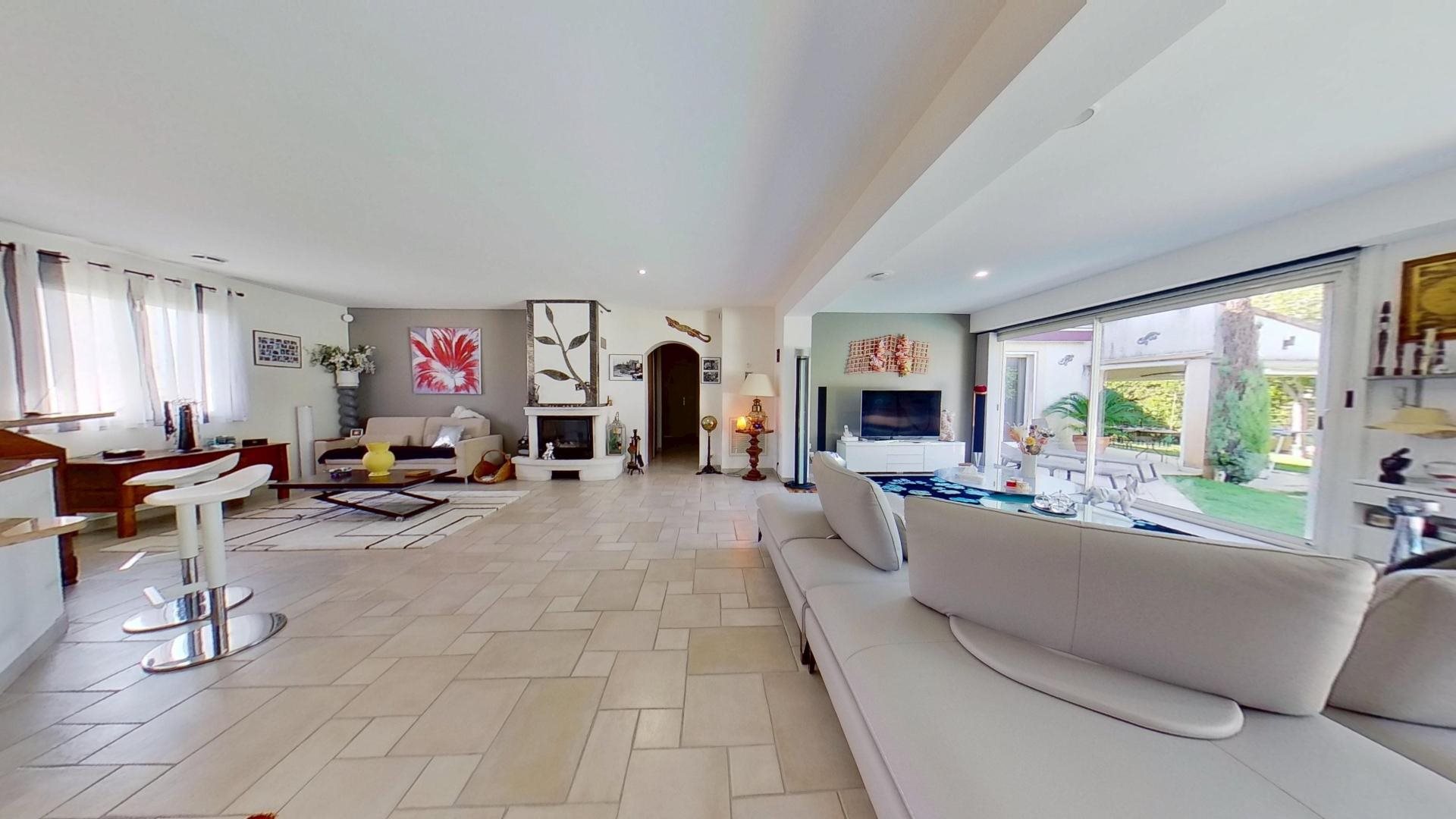Maison à vendre, 174m², Saint-Mamert-du-Gard