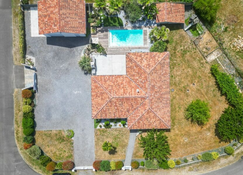 Maison à vendre, 118m², Liposthey