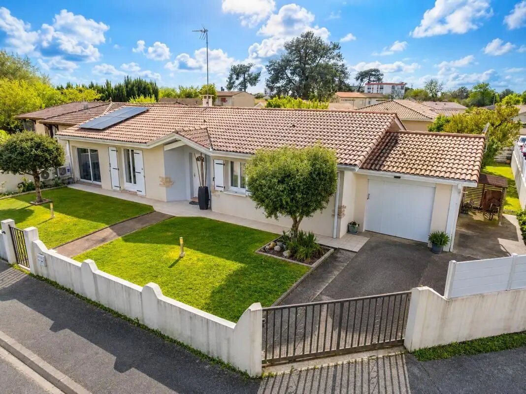 Maison à vendre, 135m², Parentis-en-Born
