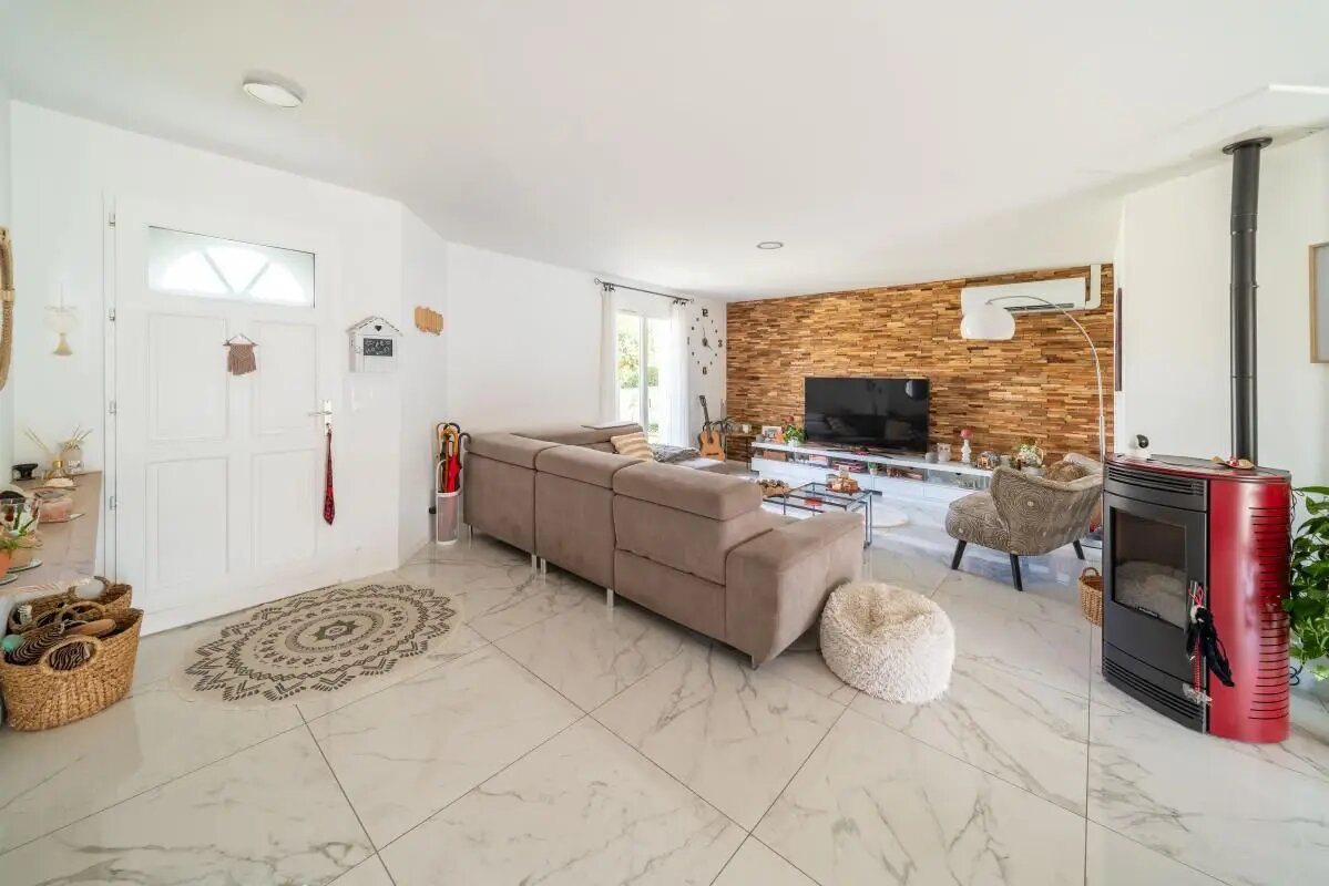 Maison à vendre, 135m², Parentis-en-Born