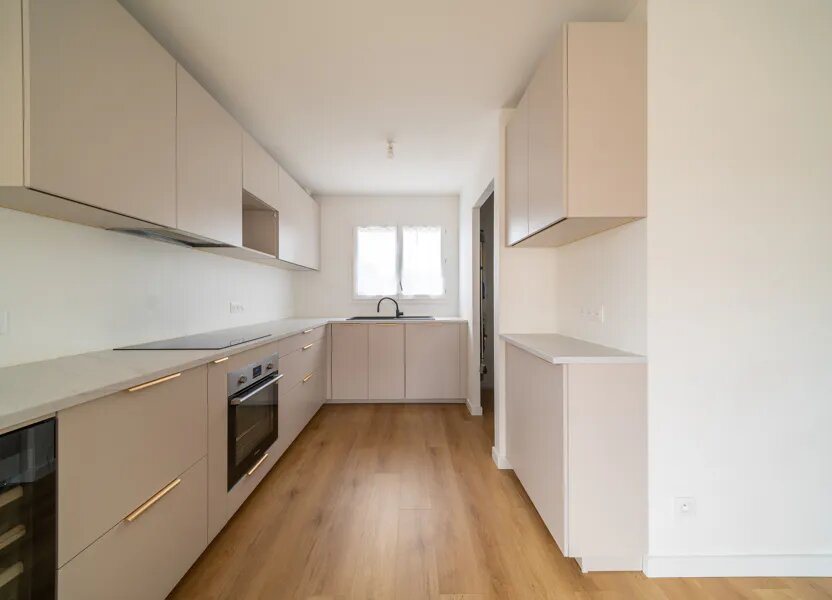 Maison à louer, 83m², Parentis-en-Born