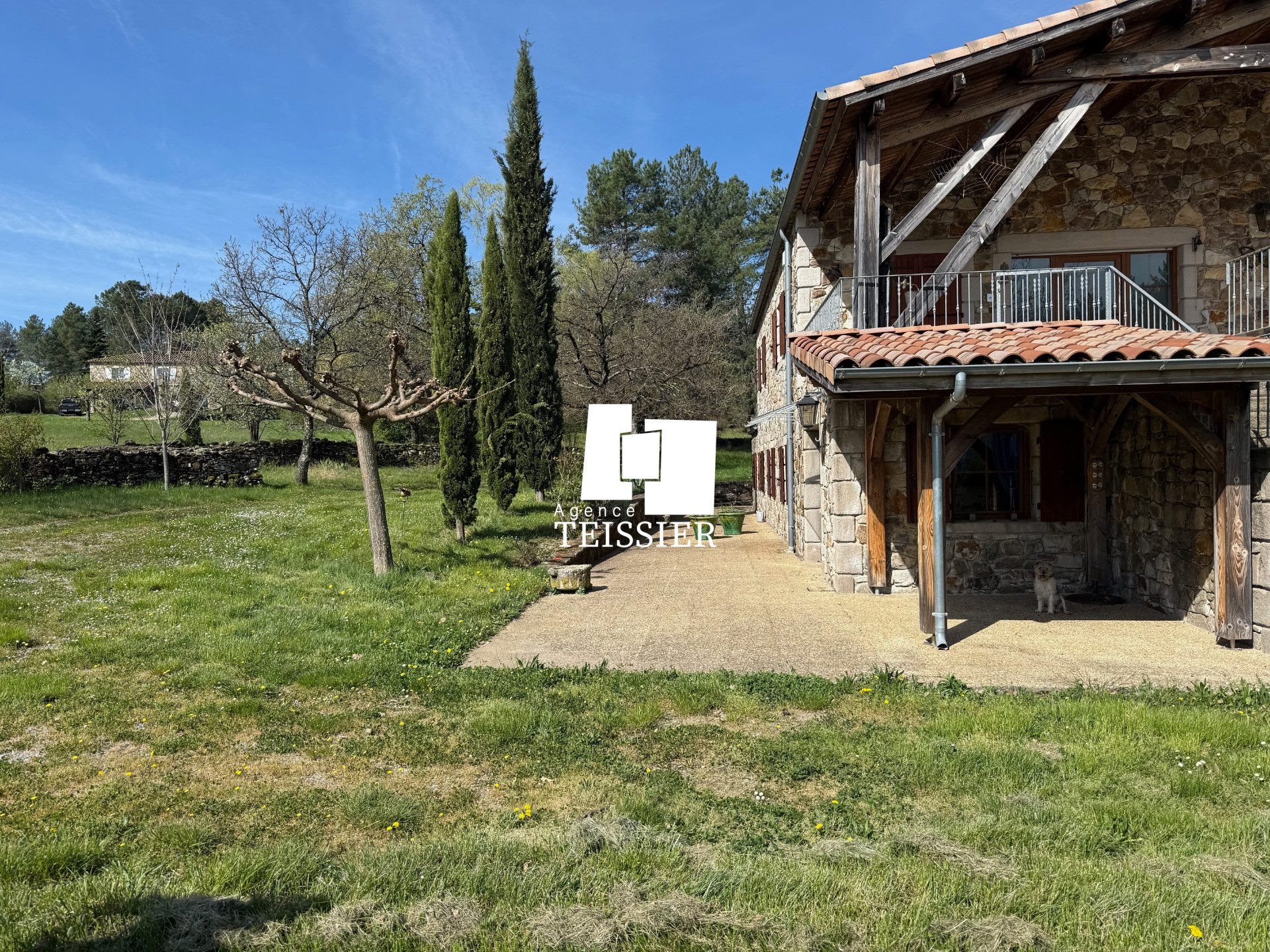 Maison à vendre, 217m², Saint-Pierre-Saint-Jean