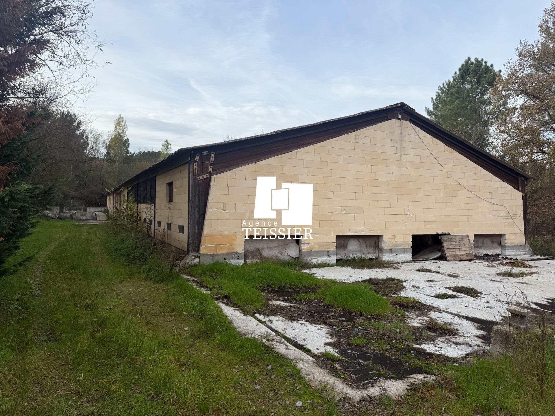 Maison à vendre, 400m², Les Assions