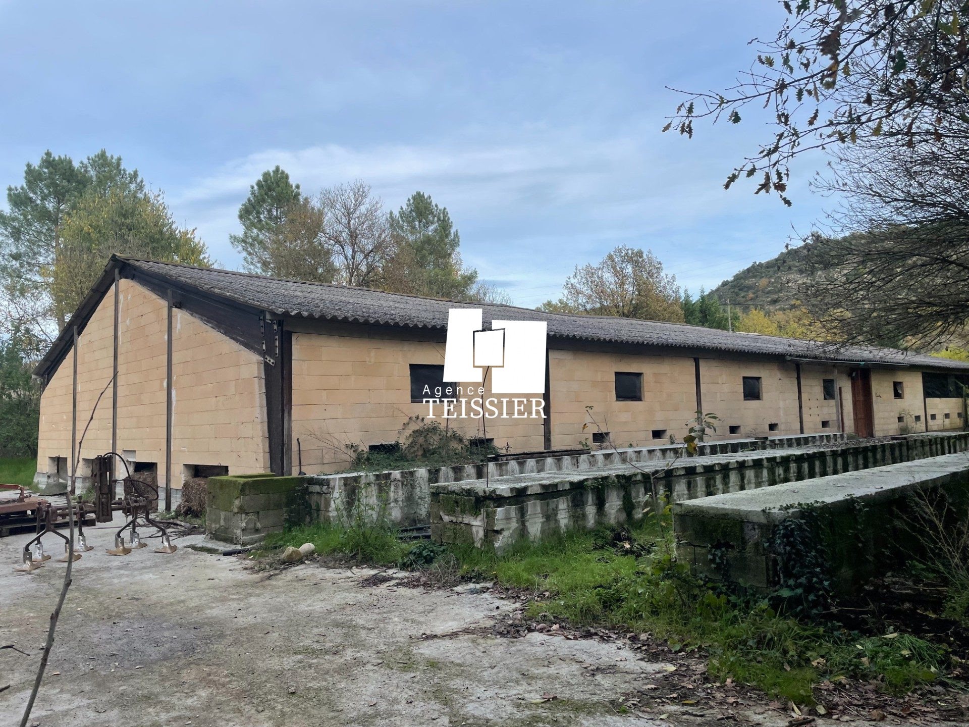 Maison à vendre, 400m², Les Assions