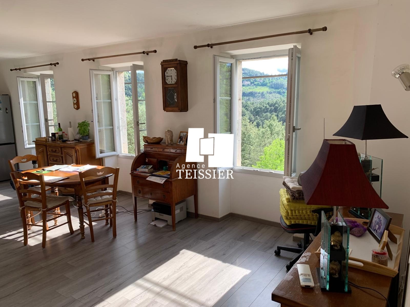 Maison à vendre, 72m², Saint-André-Lachamp
