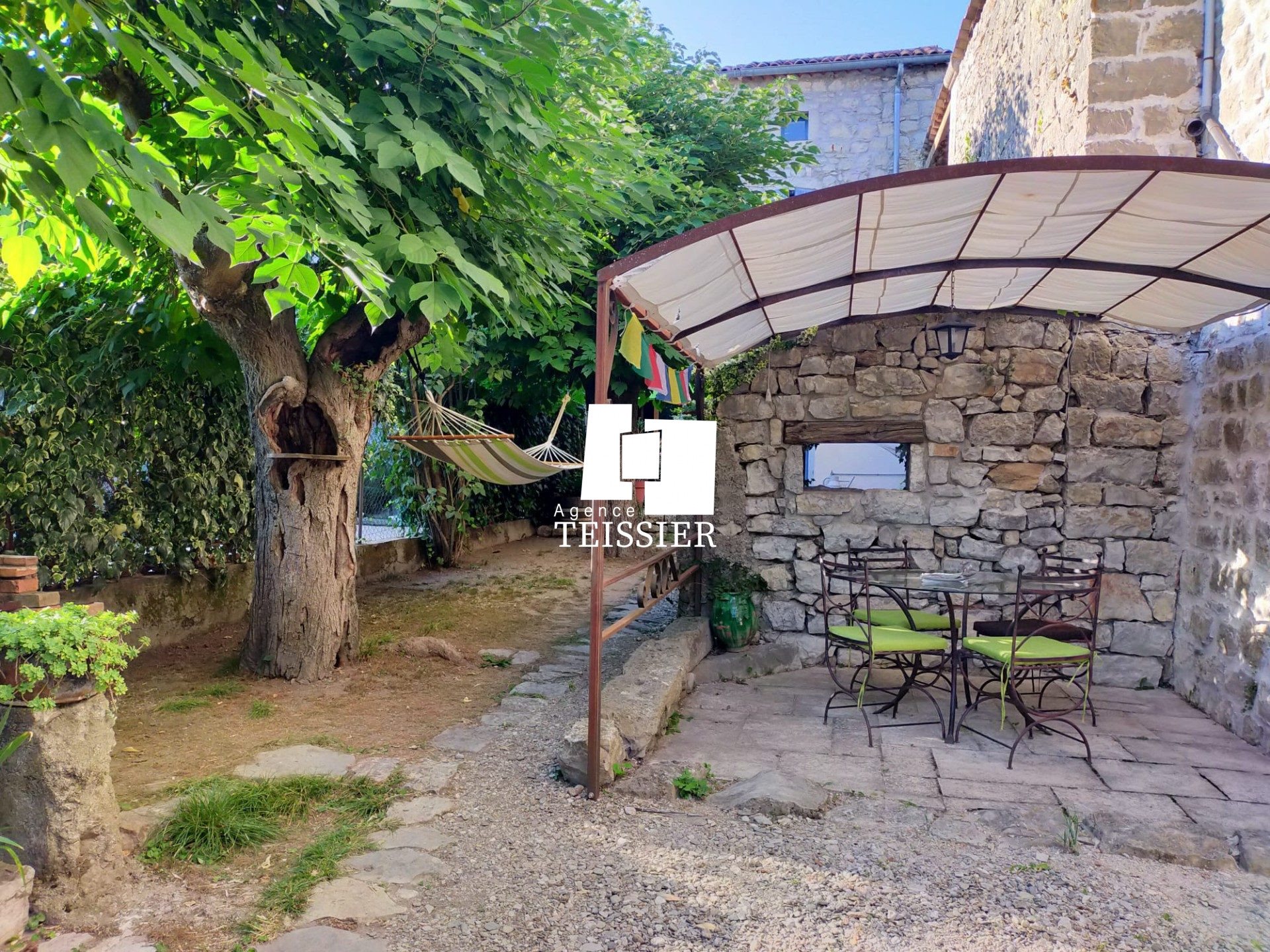 Maison à vendre, 120m², Berrias-et-Casteljau