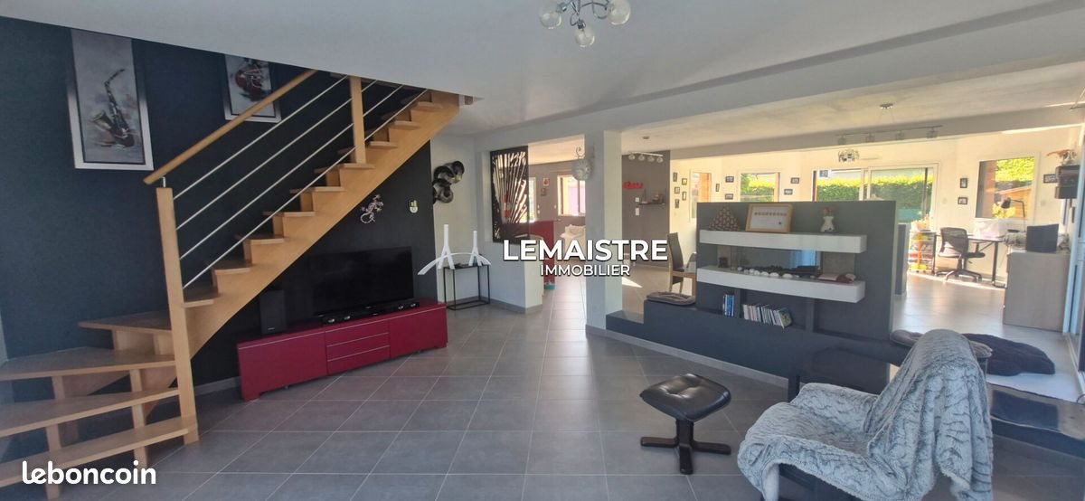 Maison à vendre, 225m², Yerville