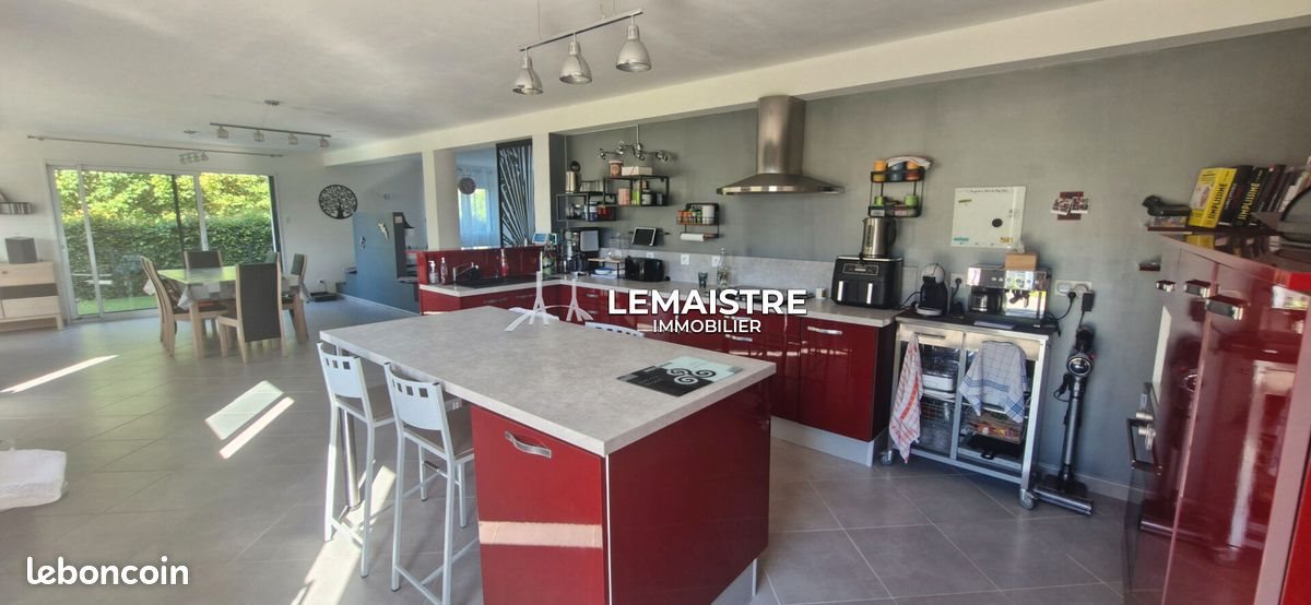 Maison à vendre, 225m², Yerville