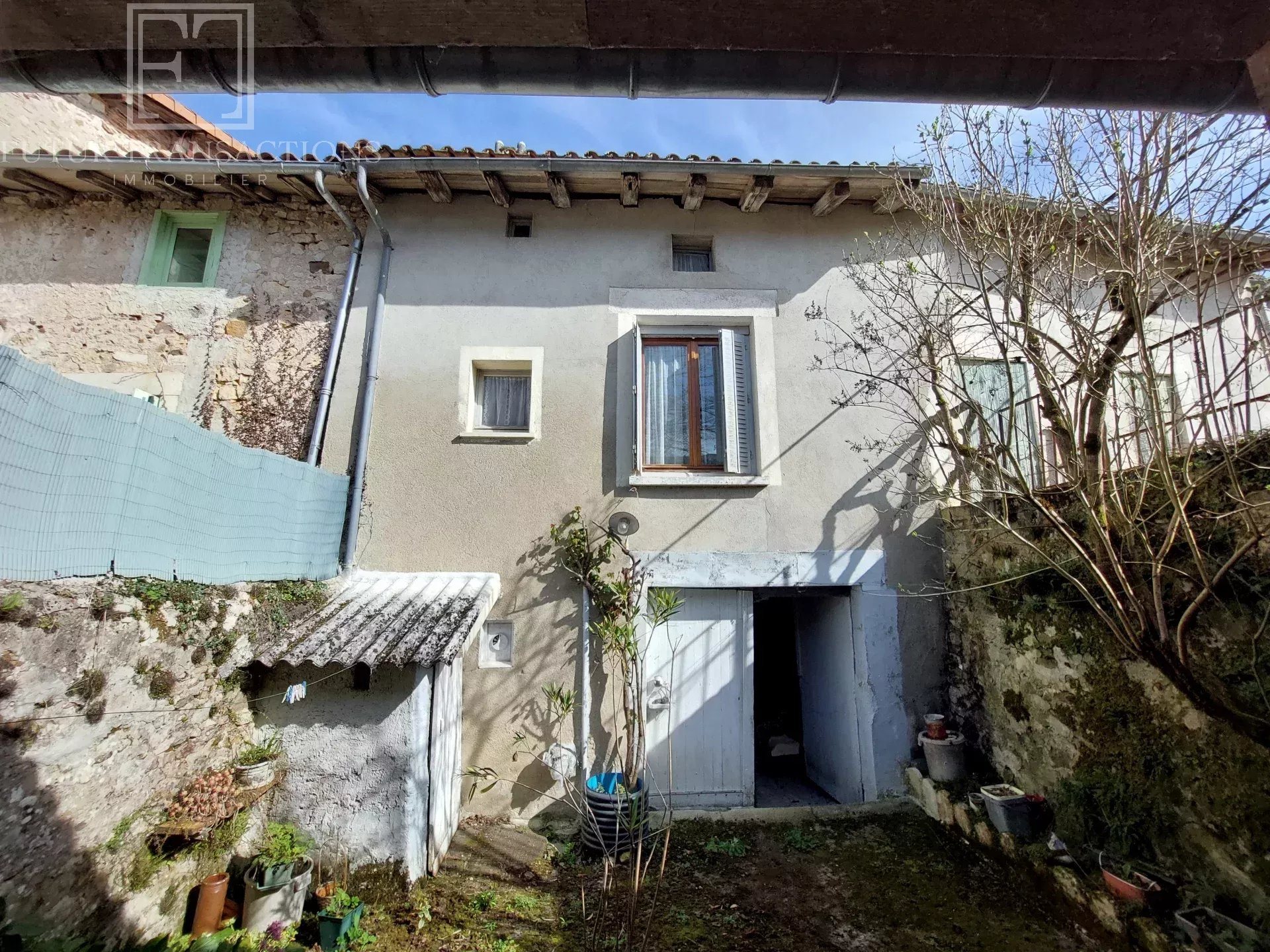 Maison à vendre, 105m², Nontron