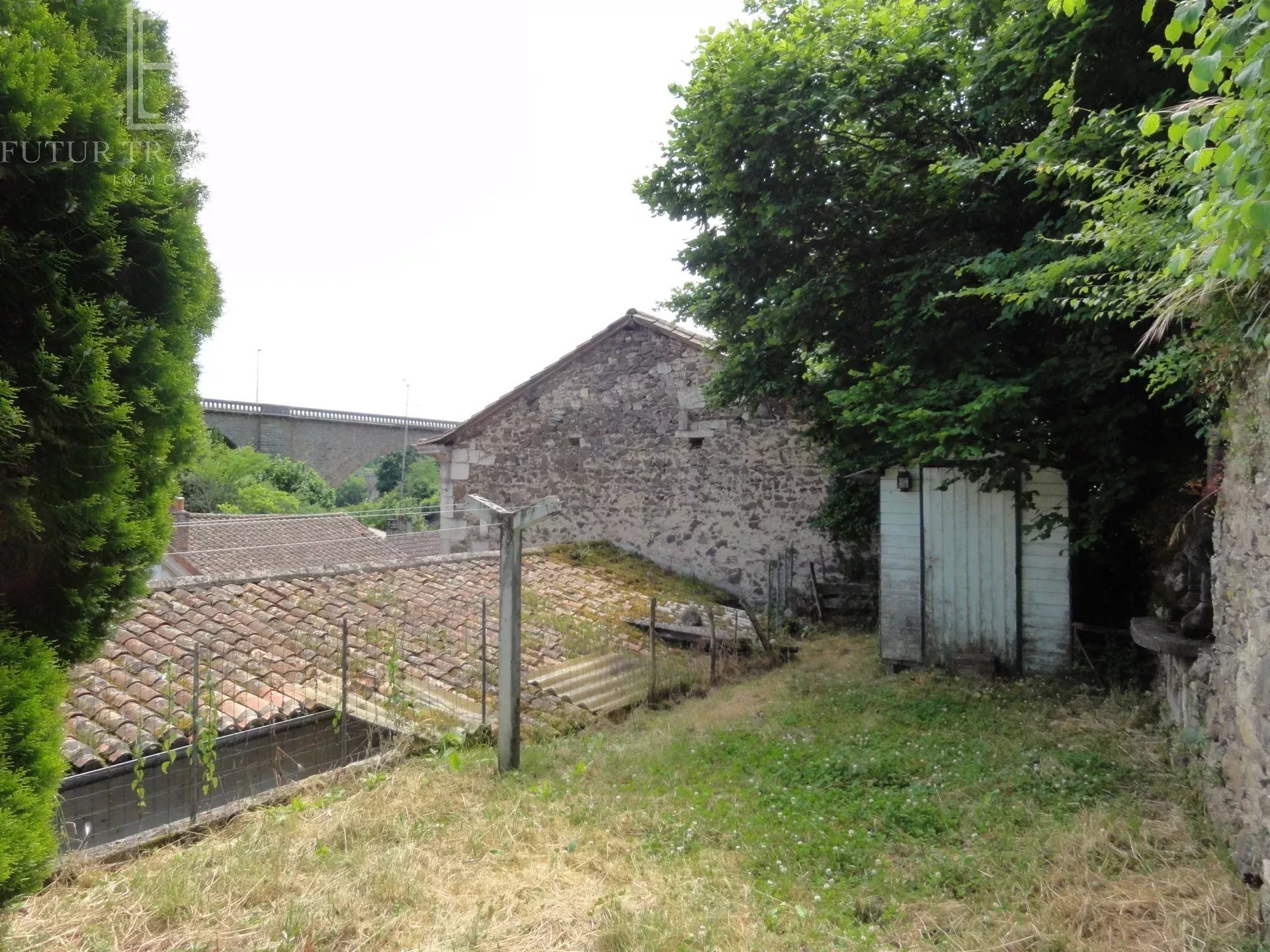 Maison à vendre, 72m², Nontron