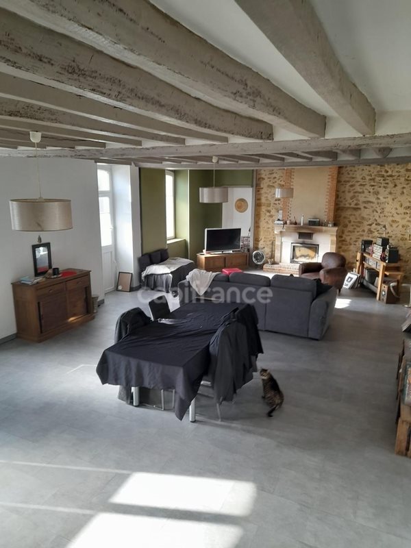Maison à vendre, 200m², Neuville-sur-Sarthe