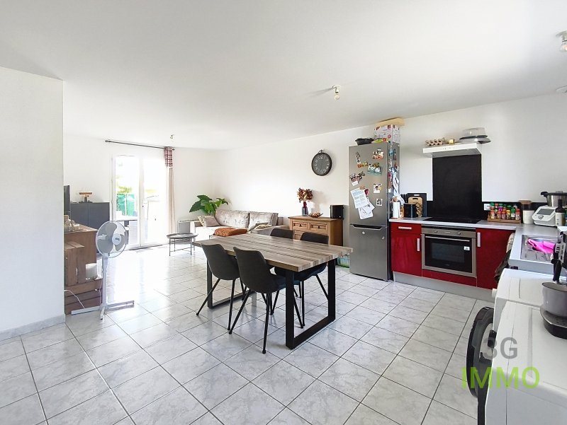 Maison à vendre, 3m², Noaillan