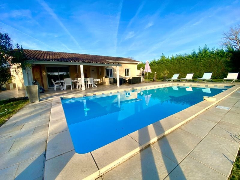 Maison à vendre, 112m², Bascons