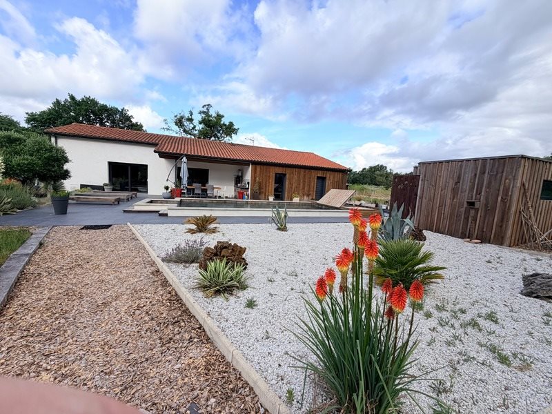 Maison à vendre, 141m², Escource
